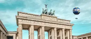 Ascent with the WELT Ballon at Checkpoint Charlie Tour